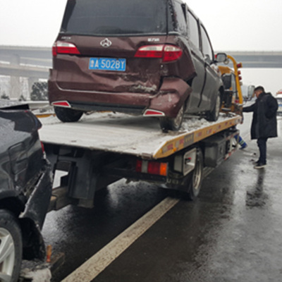 汽車(chē)搭電與清障服務(wù)詳解 應(yīng)急指南與專(zhuān)業(yè)幫助